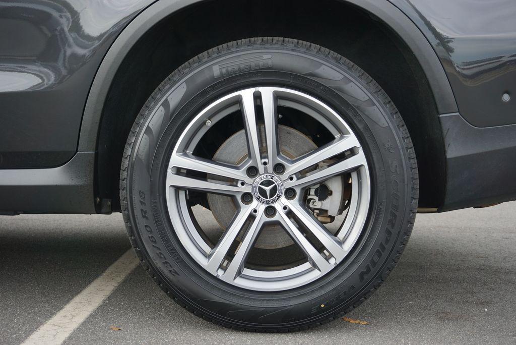 used 2021 Mercedes-Benz GLC 300 car, priced at $30,594