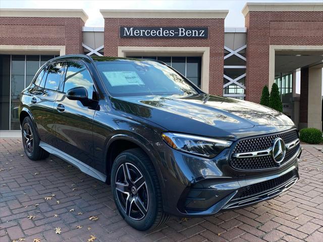 new 2025 Mercedes-Benz GLC 300 car, priced at $58,985