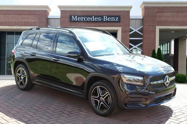 new 2024 Mercedes-Benz GLB 250 car, priced at $49,100