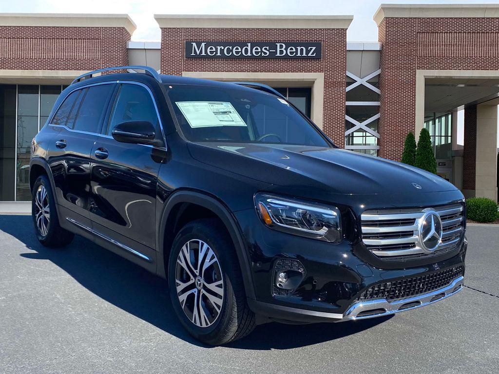 used 2025 Mercedes-Benz GLB 250 car, priced at $44,993
