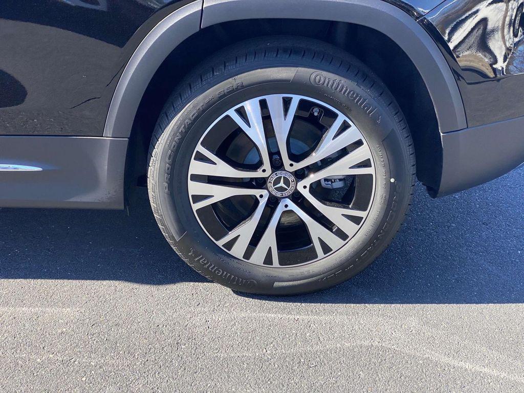 used 2025 Mercedes-Benz GLB 250 car, priced at $44,993