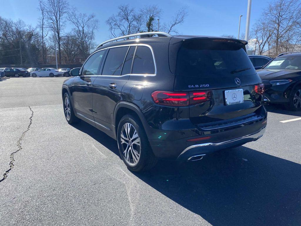 used 2025 Mercedes-Benz GLB 250 car, priced at $44,993