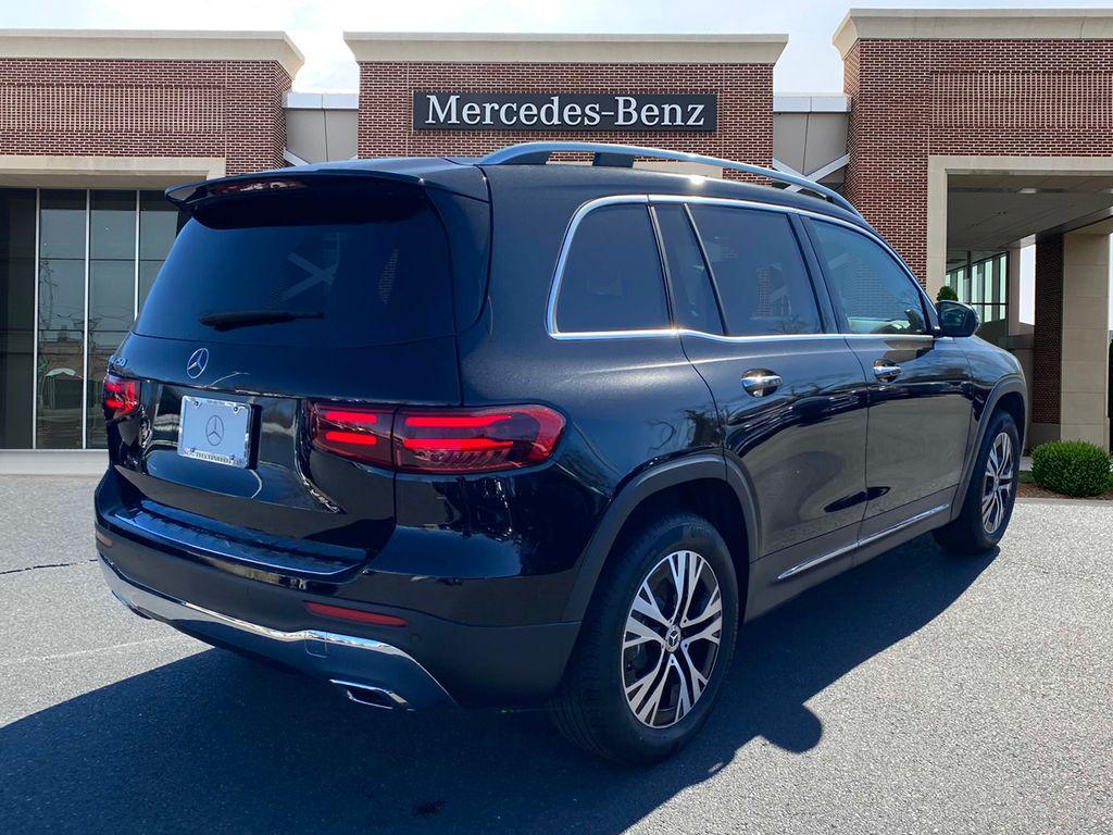 used 2025 Mercedes-Benz GLB 250 car, priced at $44,993