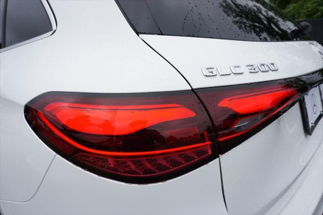 new 2025 Mercedes-Benz GLC 300 car, priced at $56,550