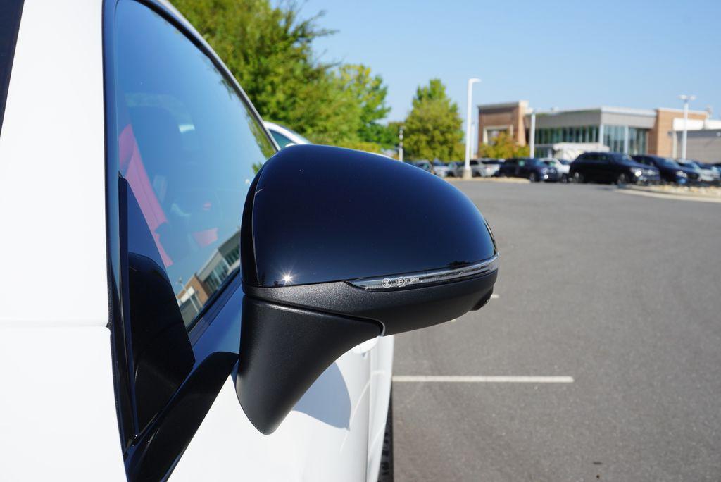 new 2026 Mercedes-Benz AMG CLE 53 car, priced at $95,165