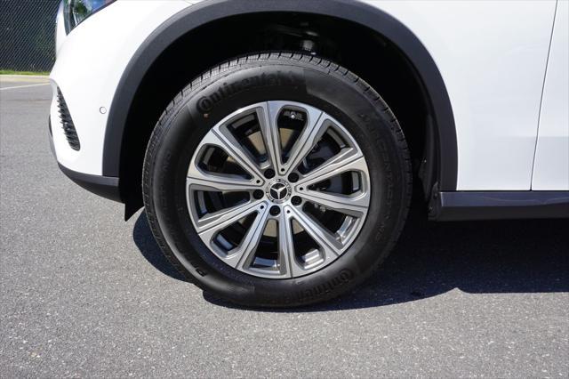 new 2025 Mercedes-Benz GLC 300 car, priced at $60,750