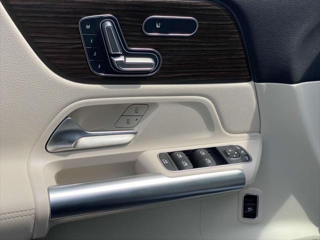 new 2025 Mercedes-Benz GLA 250 car, priced at $50,025