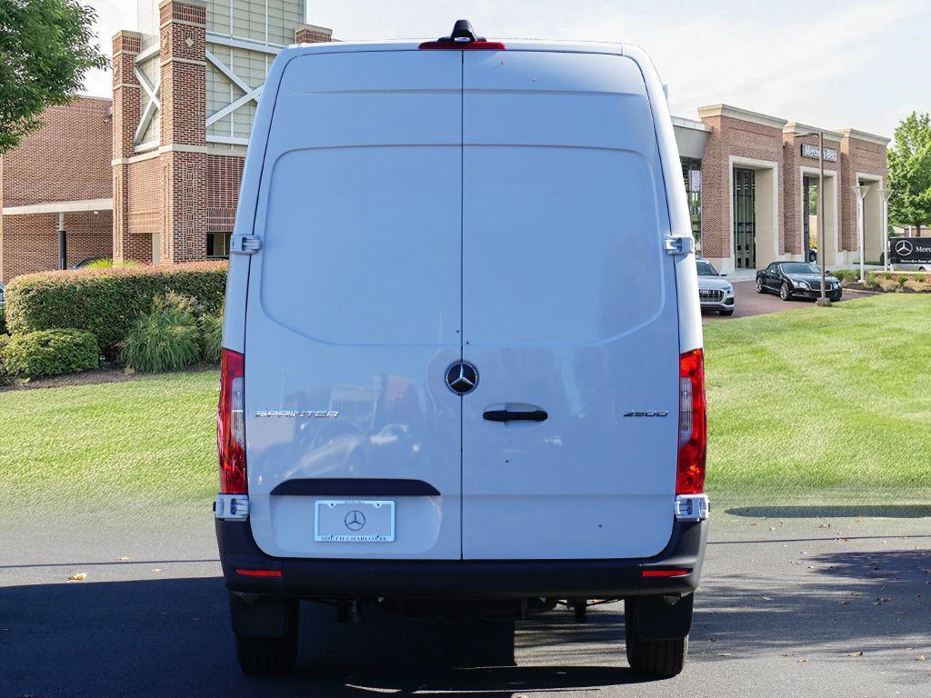 new 2025 Mercedes-Benz Sprinter 2500 car, priced at $65,708