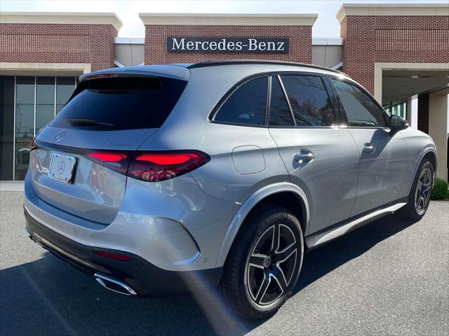 new 2025 Mercedes-Benz GLC 300 car, priced at $57,085