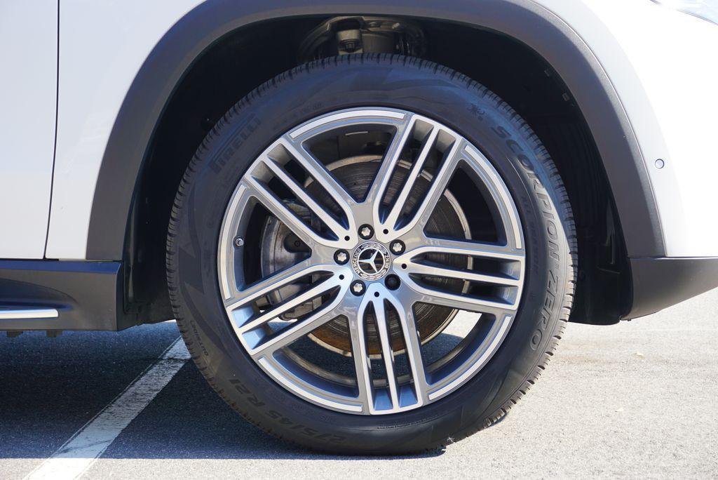 used 2024 Mercedes-Benz GLS 450 car, priced at $79,991