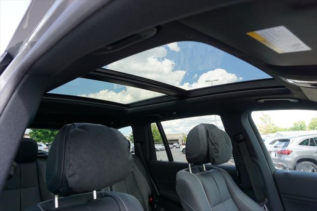 new 2025 Mercedes-Benz GLS 580 car, priced at $129,890
