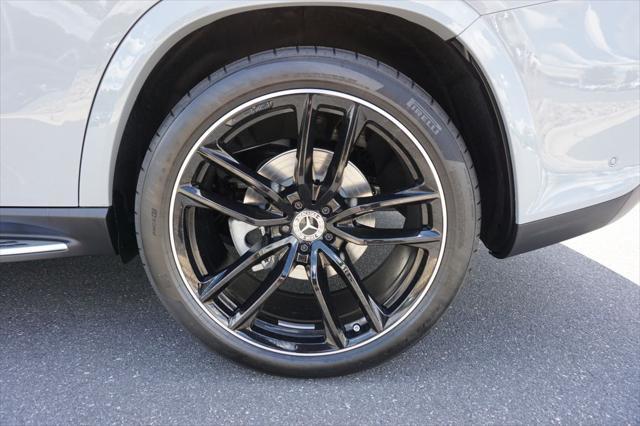 new 2025 Mercedes-Benz GLS 580 car, priced at $129,890