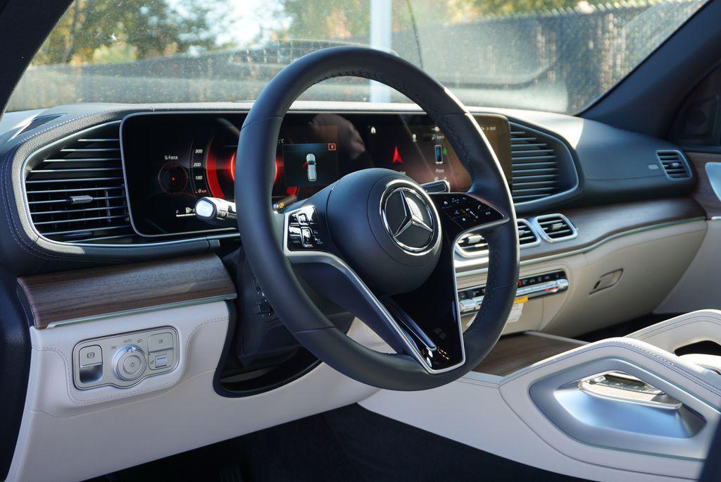 new 2026 Mercedes-Benz GLE 350 car, priced at $85,390
