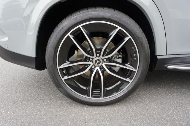 new 2025 Mercedes-Benz GLE 450 car, priced at $97,180