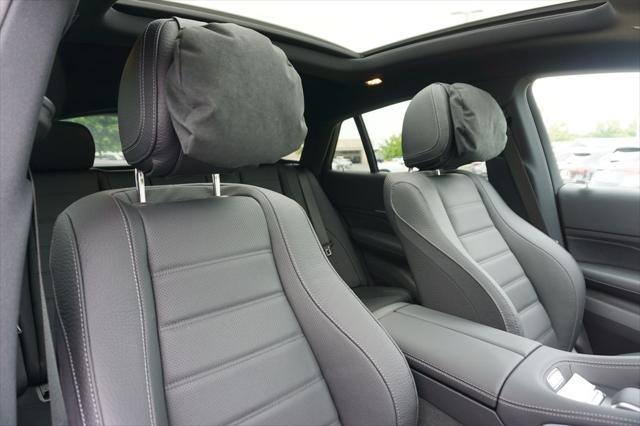 new 2025 Mercedes-Benz GLE 450 car, priced at $97,180
