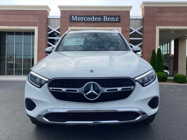 new 2025 Mercedes-Benz GLC 300 car, priced at $51,035