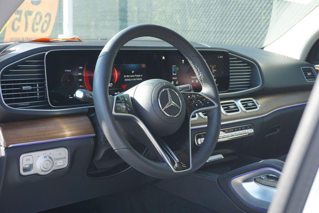used 2024 Mercedes-Benz GLE 350 car, priced at $60,295
