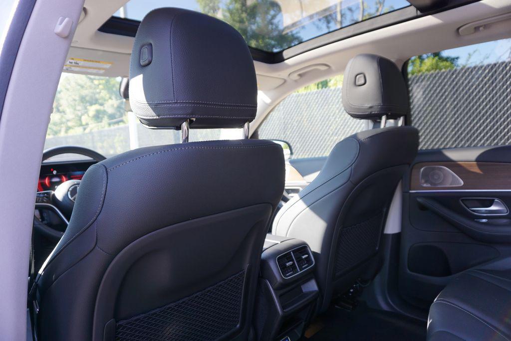 used 2024 Mercedes-Benz GLE 350 car, priced at $60,295