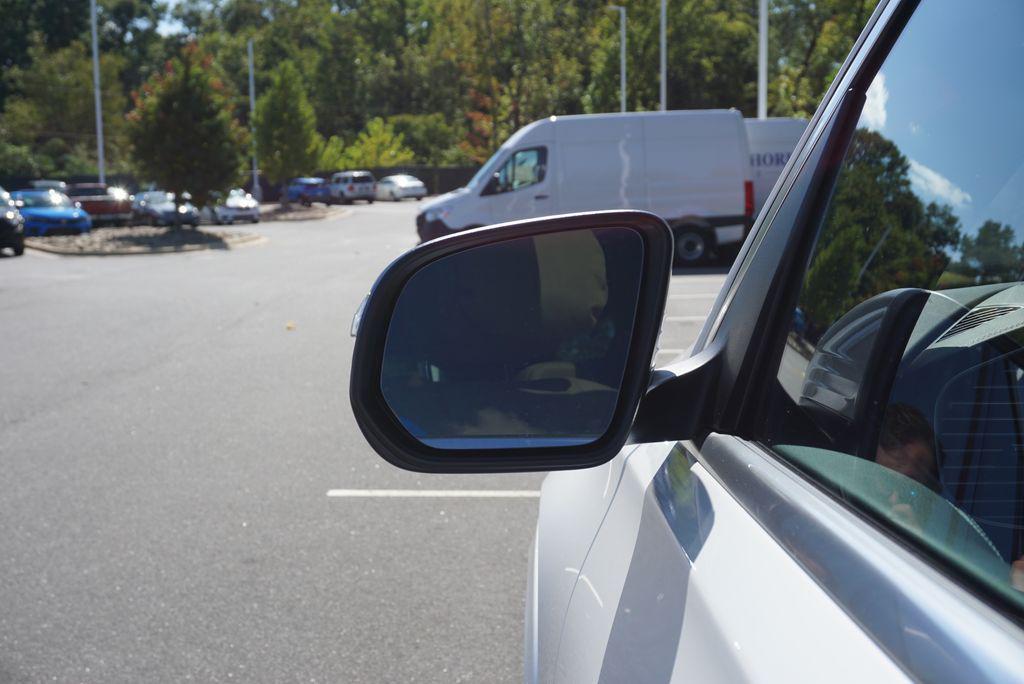 new 2026 Mercedes-Benz GLE 450 car, priced at $93,795