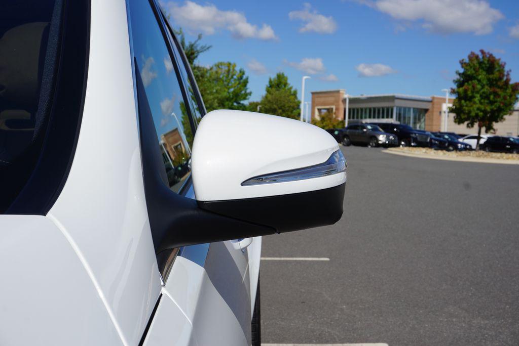 new 2026 Mercedes-Benz GLE 450 car, priced at $93,795