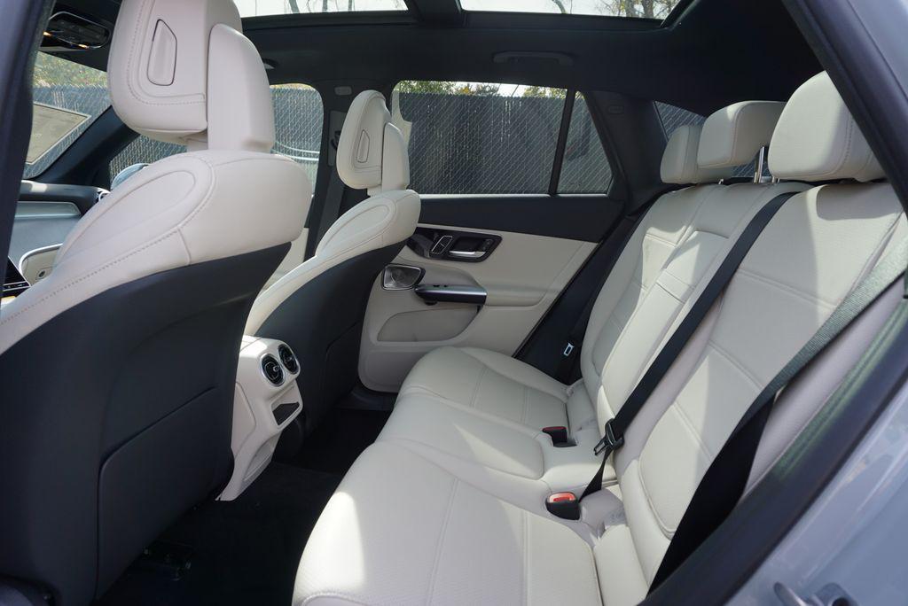 new 2026 Mercedes-Benz GLC 300 car, priced at $62,285