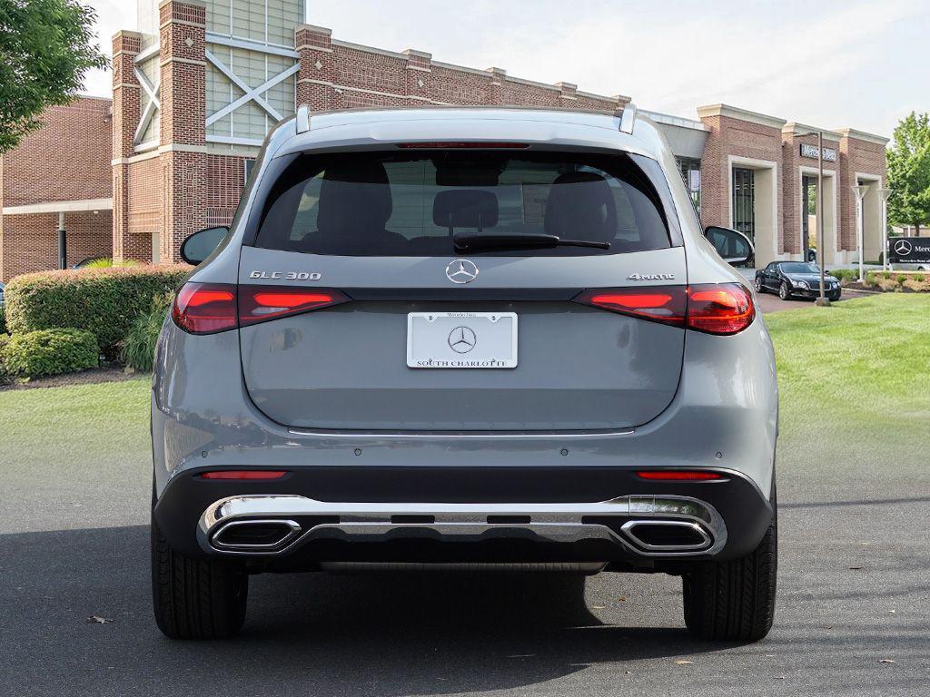new 2026 Mercedes-Benz GLC 300 car, priced at $62,285