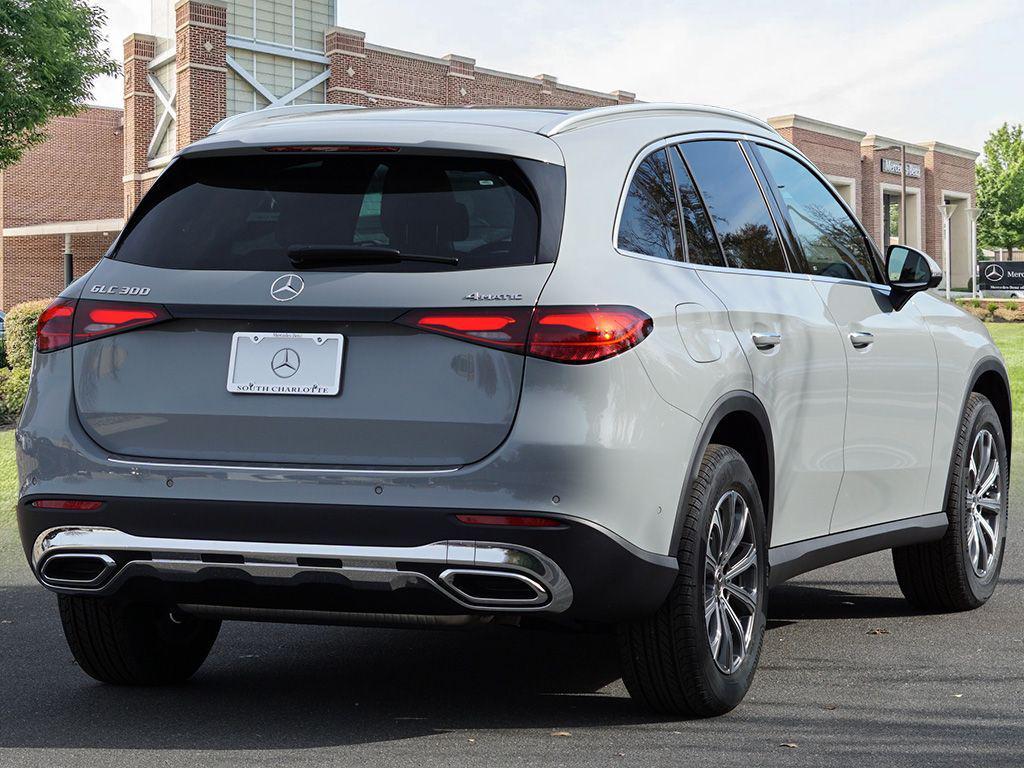 new 2026 Mercedes-Benz GLC 300 car, priced at $62,285