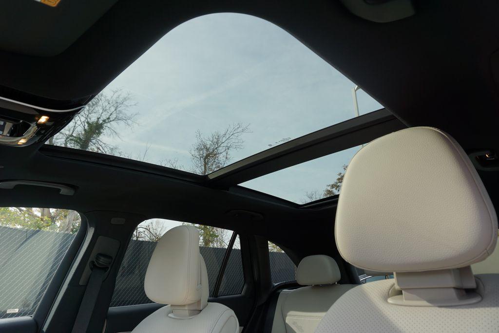 new 2026 Mercedes-Benz GLC 300 car, priced at $62,285