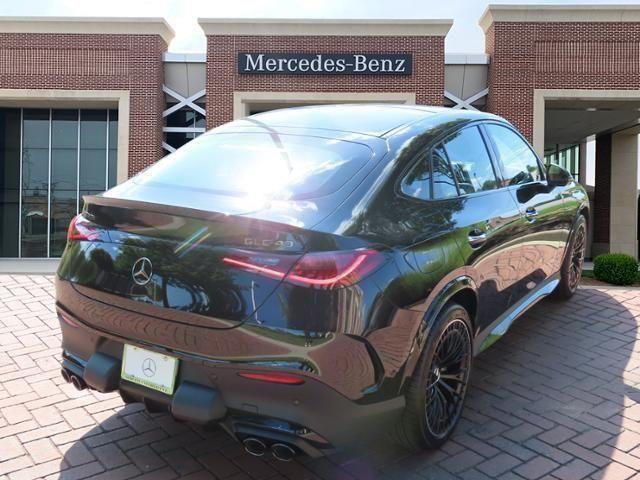 new 2024 Mercedes-Benz GLC 300 car, priced at $82,205