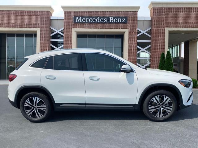 new 2025 Mercedes-Benz GLA 250 car, priced at $46,680
