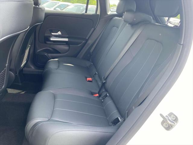 new 2025 Mercedes-Benz GLA 250 car, priced at $46,680