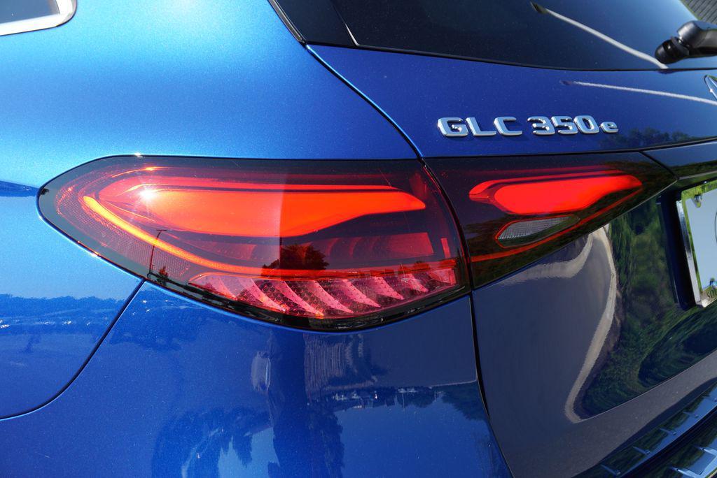 new 2025 Mercedes-Benz GLC 350e car, priced at $69,145