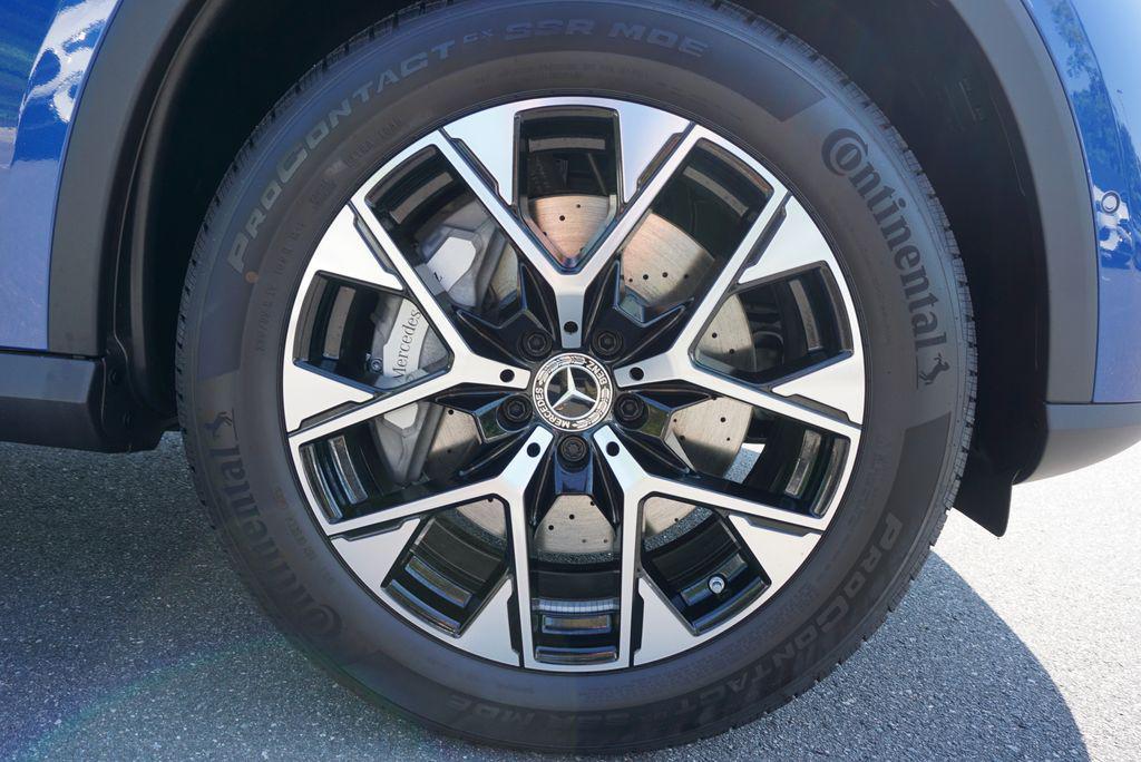 new 2025 Mercedes-Benz GLC 350e car, priced at $69,145