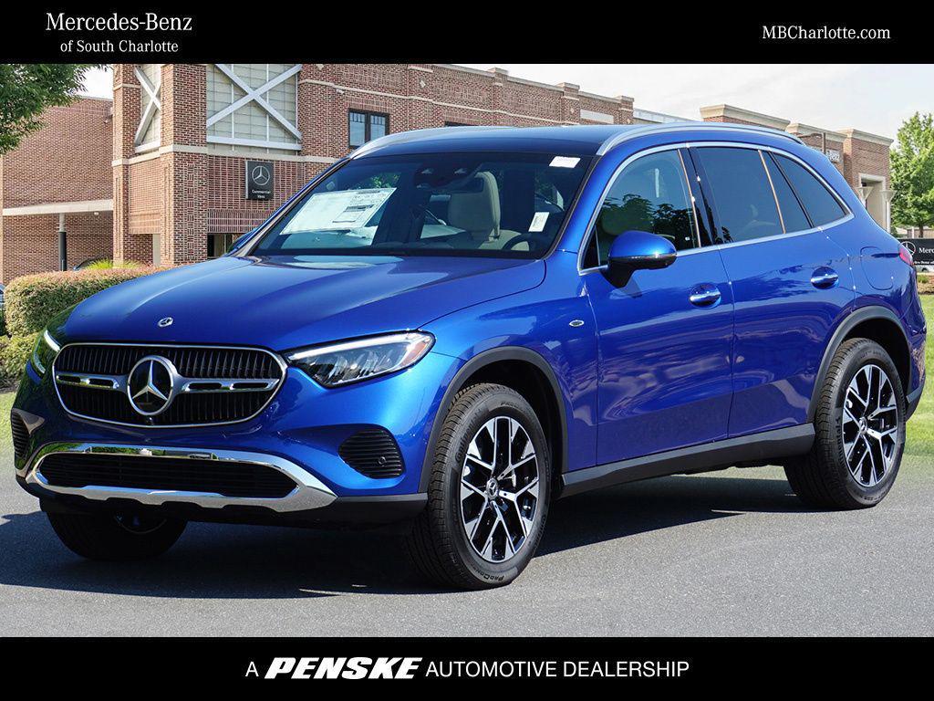 new 2025 Mercedes-Benz GLC 350e car, priced at $69,145