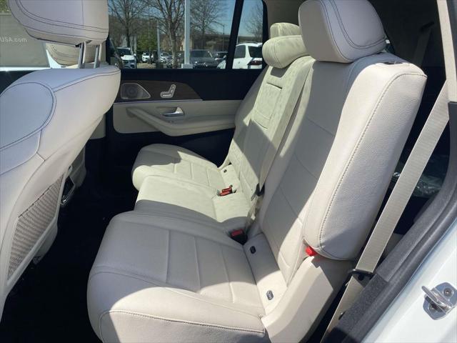 new 2025 Mercedes-Benz GLS 450 car, priced at $91,800