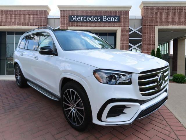 new 2024 Mercedes-Benz GLS 580 car, priced at $119,715