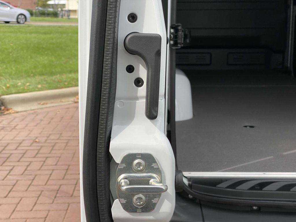 new 2025 Mercedes-Benz Sprinter 3500 car, priced at $69,606