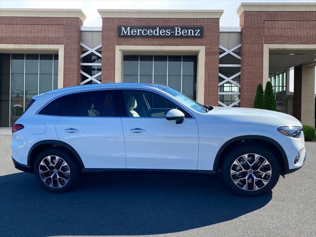 new 2025 Mercedes-Benz GLC 350e car, priced at $70,835