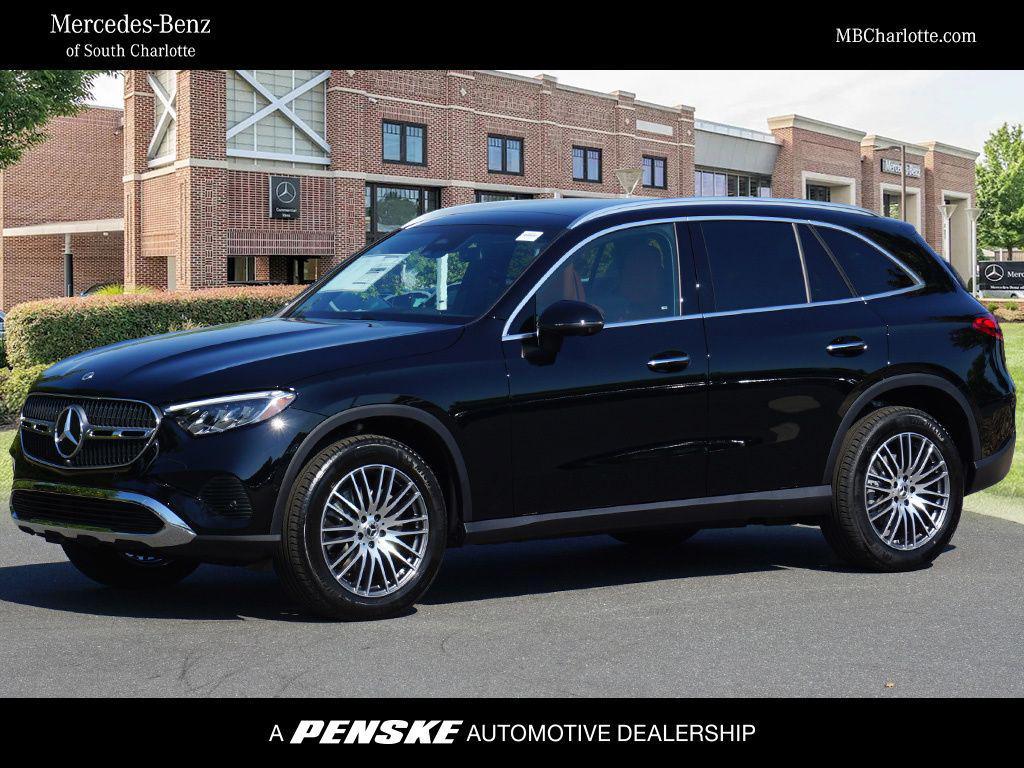 new 2026 Mercedes-Benz GLC 300 car, priced at $59,085