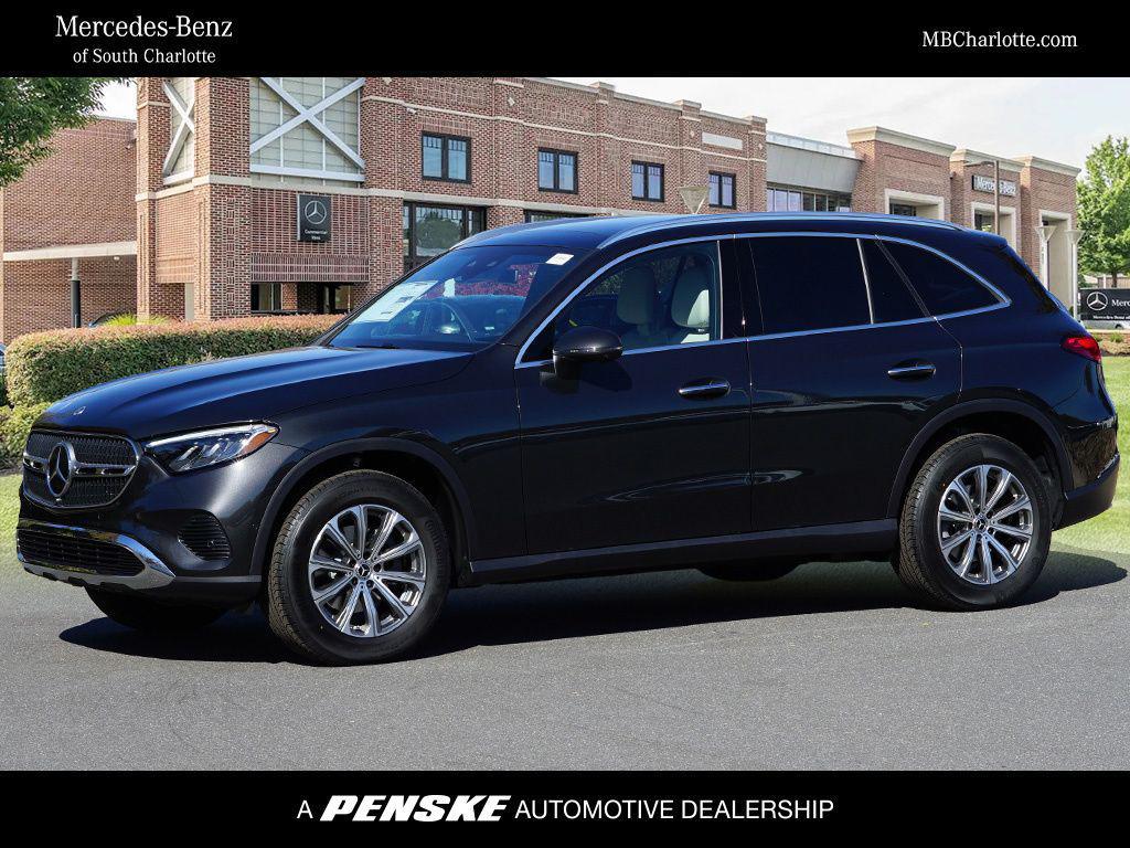 new 2026 Mercedes-Benz GLC 300 car, priced at $61,285