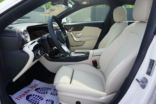 new 2025 Mercedes-Benz CLA 250 car, priced at $46,570