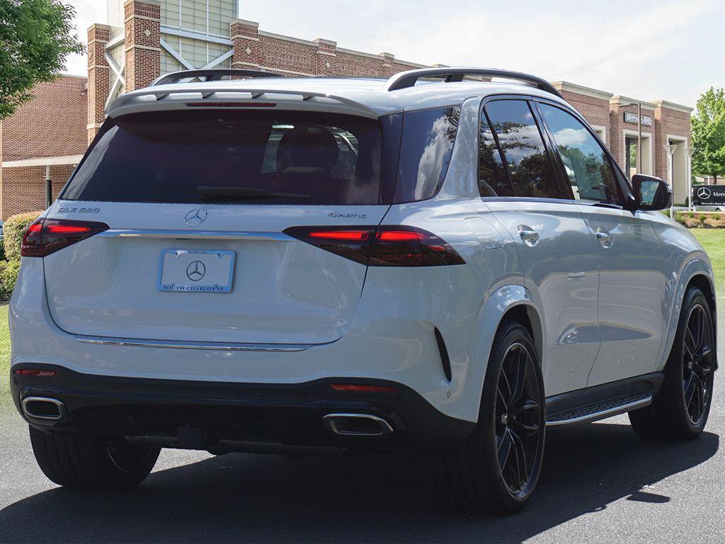 new 2026 Mercedes-Benz GLE 580 car, priced at $110,375