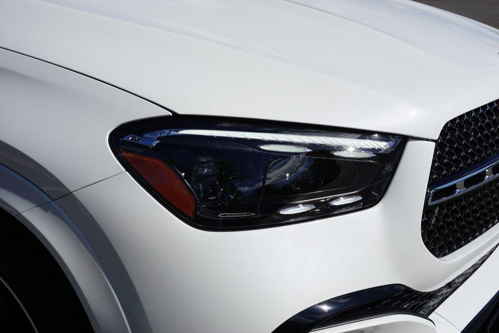 new 2026 Mercedes-Benz GLE 580 car, priced at $110,375