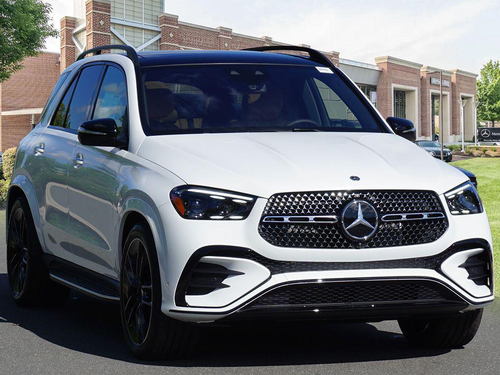 new 2026 Mercedes-Benz GLE 580 car, priced at $110,375