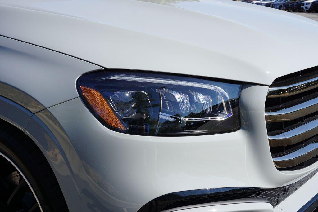 new 2026 Mercedes-Benz GLS 580 car, priced at $129,360