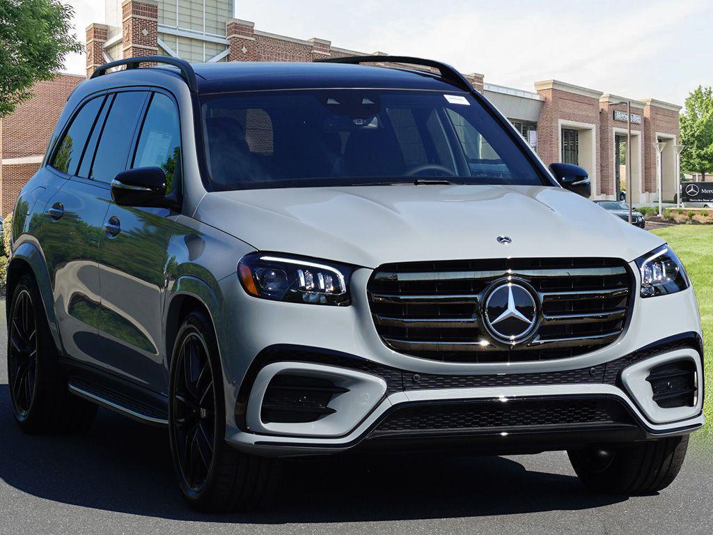 new 2026 Mercedes-Benz GLS 580 car, priced at $129,360