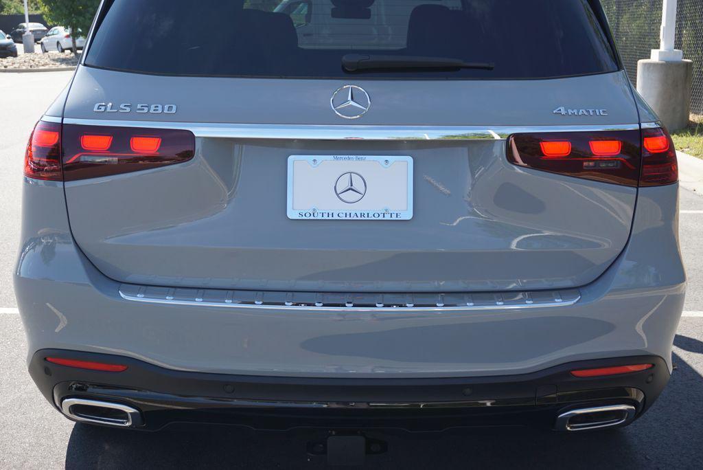 new 2026 Mercedes-Benz GLS 580 car, priced at $129,360