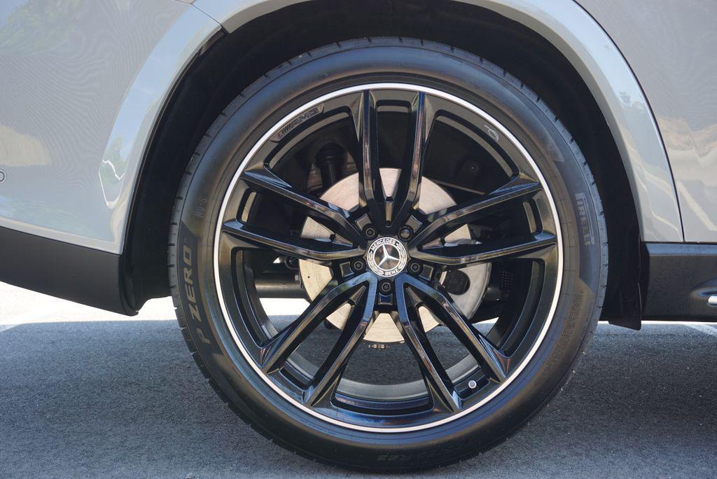 new 2026 Mercedes-Benz GLS 580 car, priced at $129,360