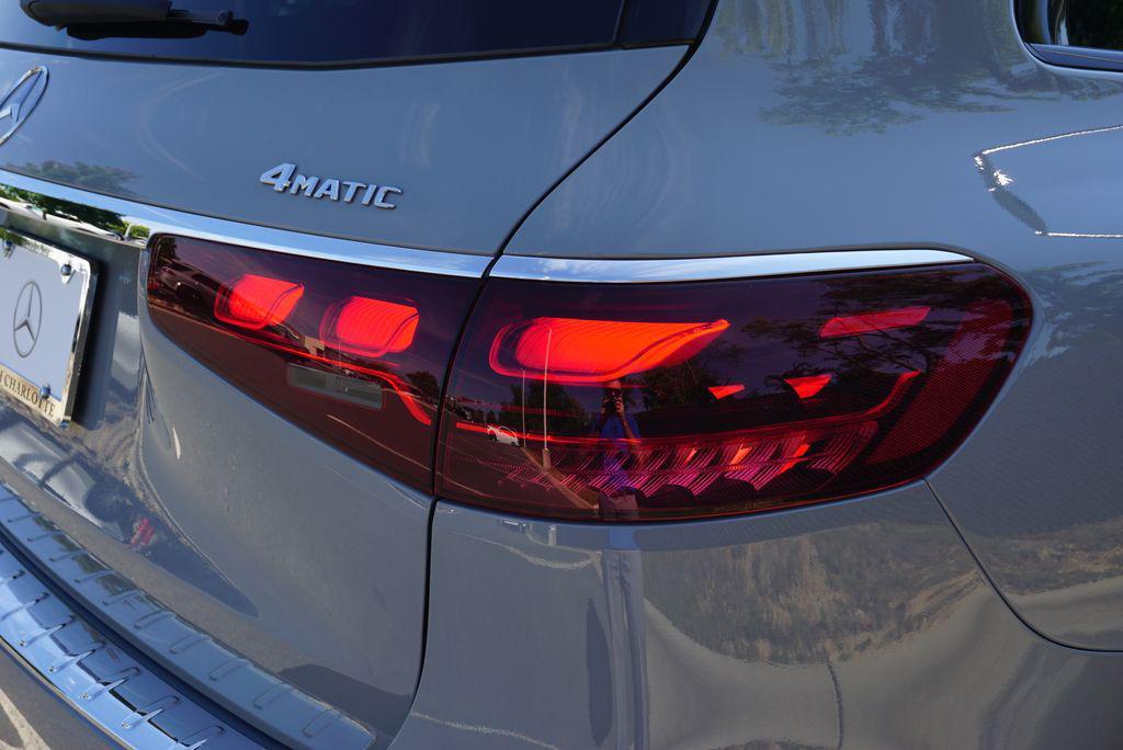 new 2026 Mercedes-Benz GLS 580 car, priced at $129,360