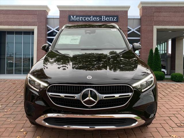 new 2025 Mercedes-Benz GLC 300 car, priced at $54,665